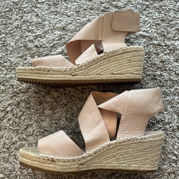 NWOB Eileen Fisher Willow Tumbled Leather Wedge Espadrille in Honey - Picture 4 of 6